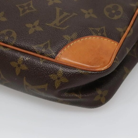 LOUIS VUITTON Monogram Compiegne 28 Clutch Bag M51845 LV Auth 124471 - Picture 4 of 16